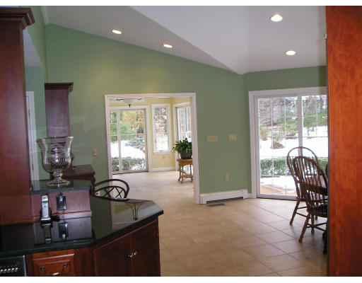 7 Ridge Road Norfolk, MA 02056 - Photo 8 of 13 Gallery Image 8
