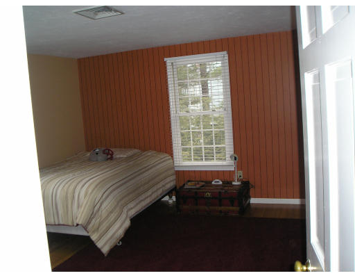7 Ridge Road Norfolk, MA 02056 - Photo 10 of 13 Gallery Image 10