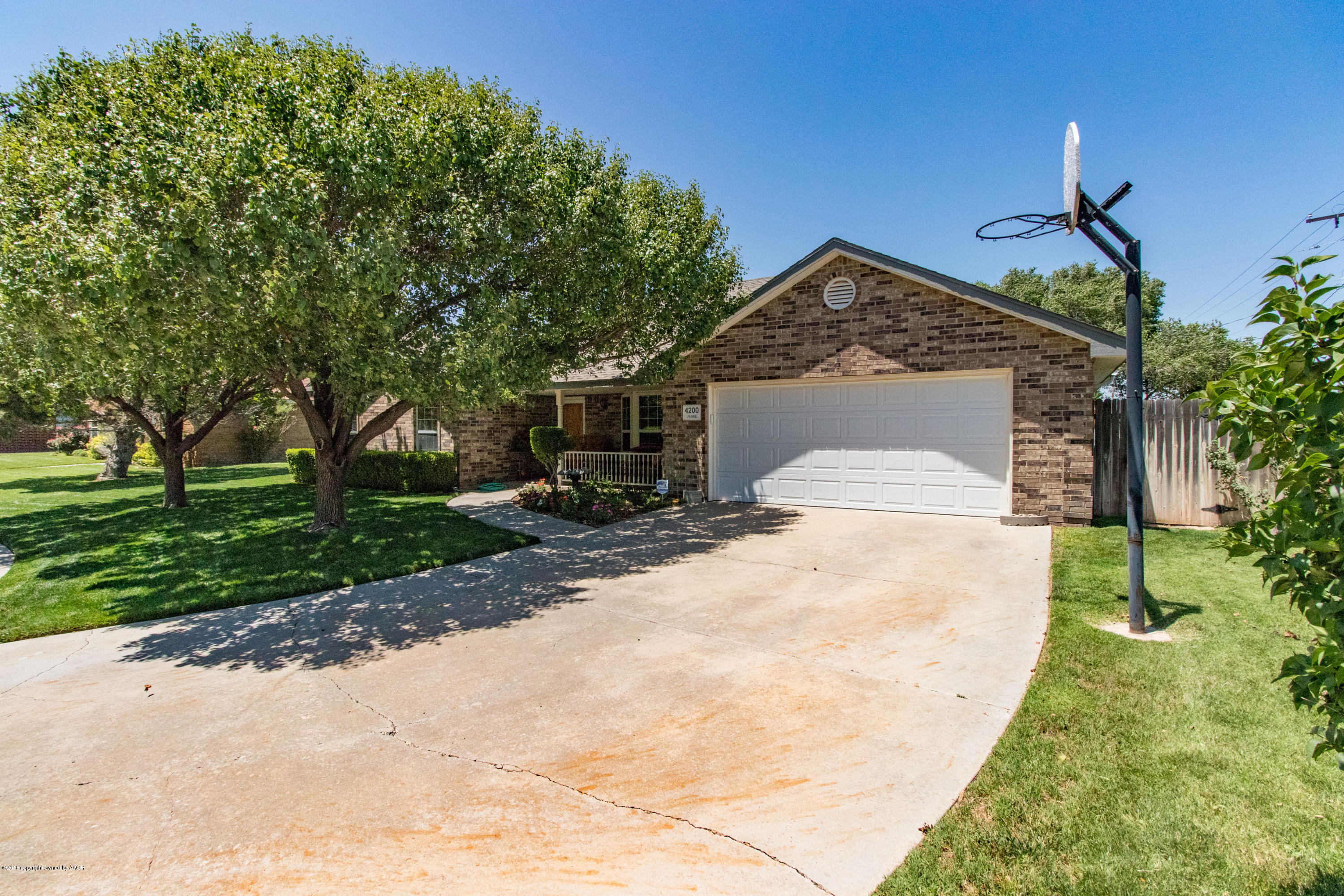 4200 Jamie Trail Amarillo, TX 79110 - Photo 4 of 51 04