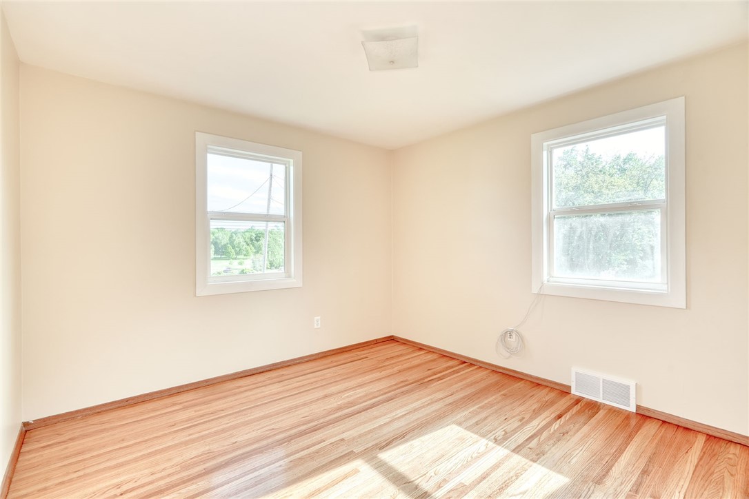 1815 Woodard Road Webster, NY 14580 - Photo 26 of 45 BEDROOM #3