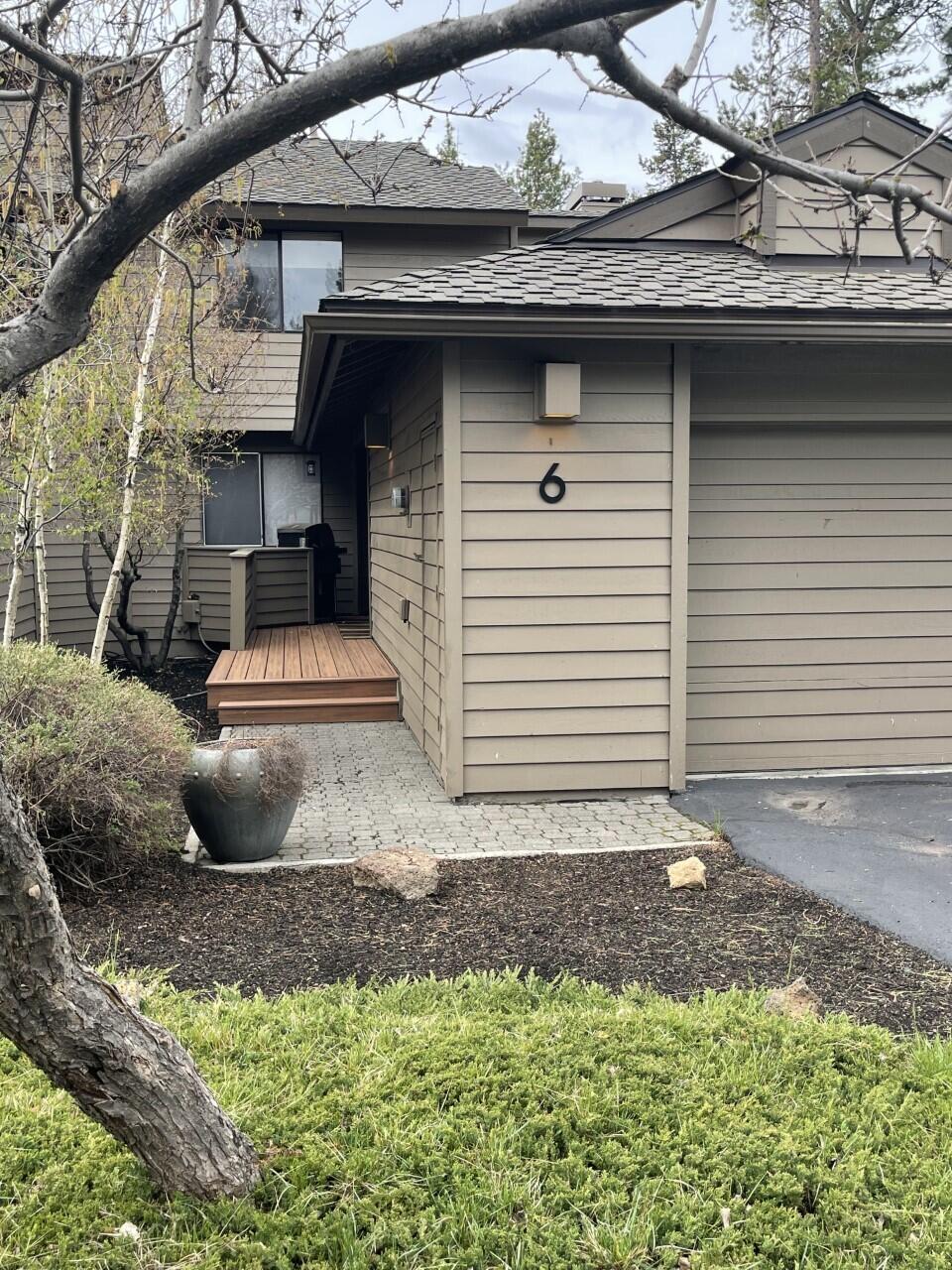 17710 West West Core Road, Unit 6 Sunriver, OR 97707 - Photo 1 of 27 thumbnail_IMG_6509