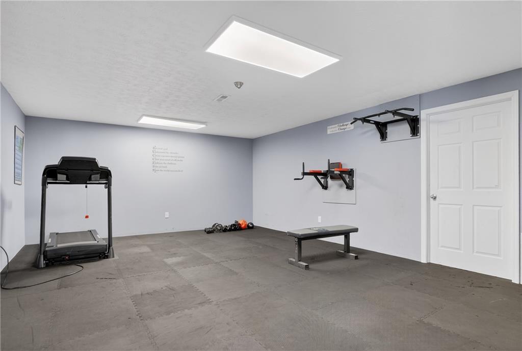 423 Labrador Lane Clairton, PA 15025 - Photo 36 of 49 a view of a livingroom with furniture