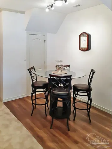 $675,000 | 5708 Lakeside Court, Milton, FL 32583