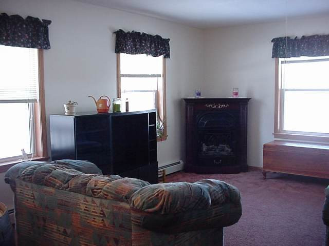 26 Hayner Road Waterford, NY 12188 - Photo 8 of 11 Photo 8