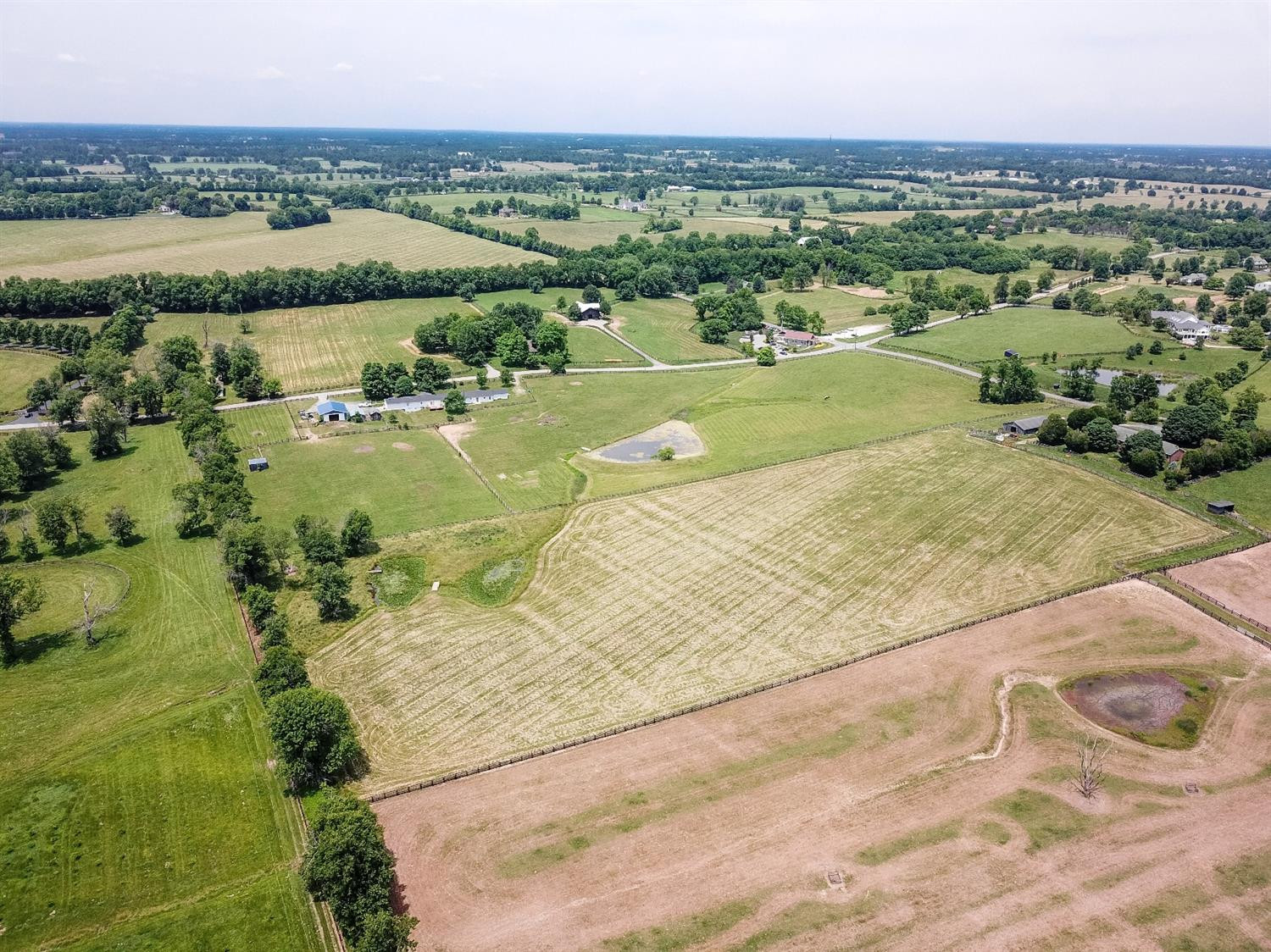 4504 Bryan Station Road Lexington, KY 40516 - Photo 13 of 59 Photo 13