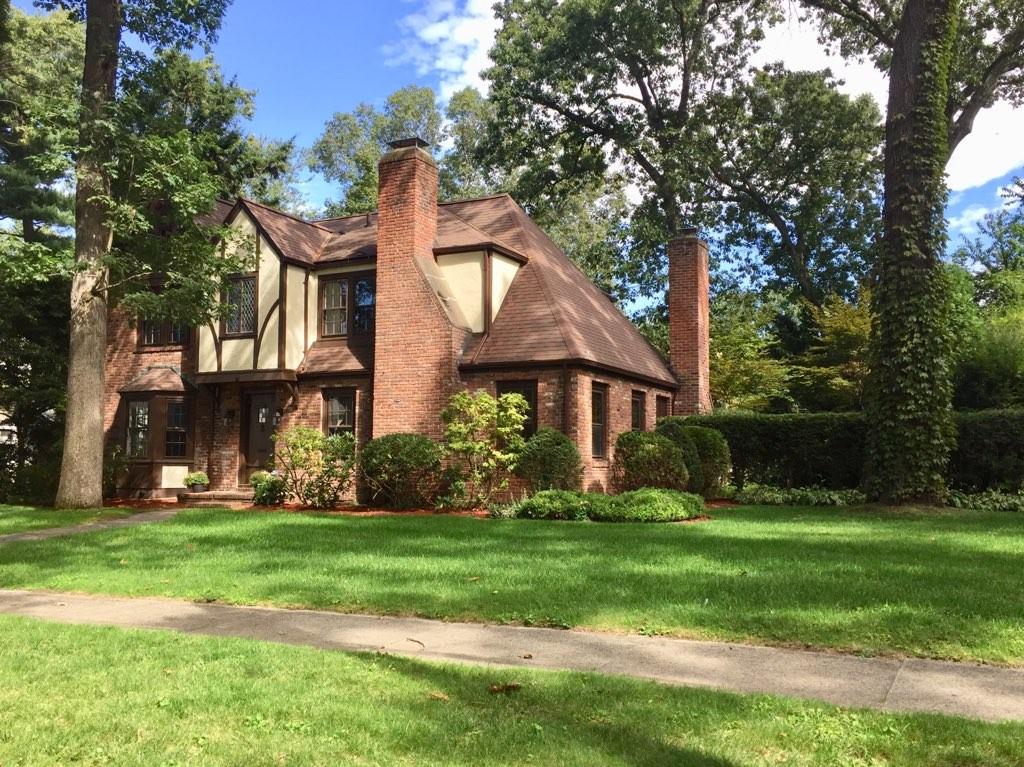 25 Chatham Road Longmeadow, MA 01106 - Photo 1 of 40 Gallery Image 1