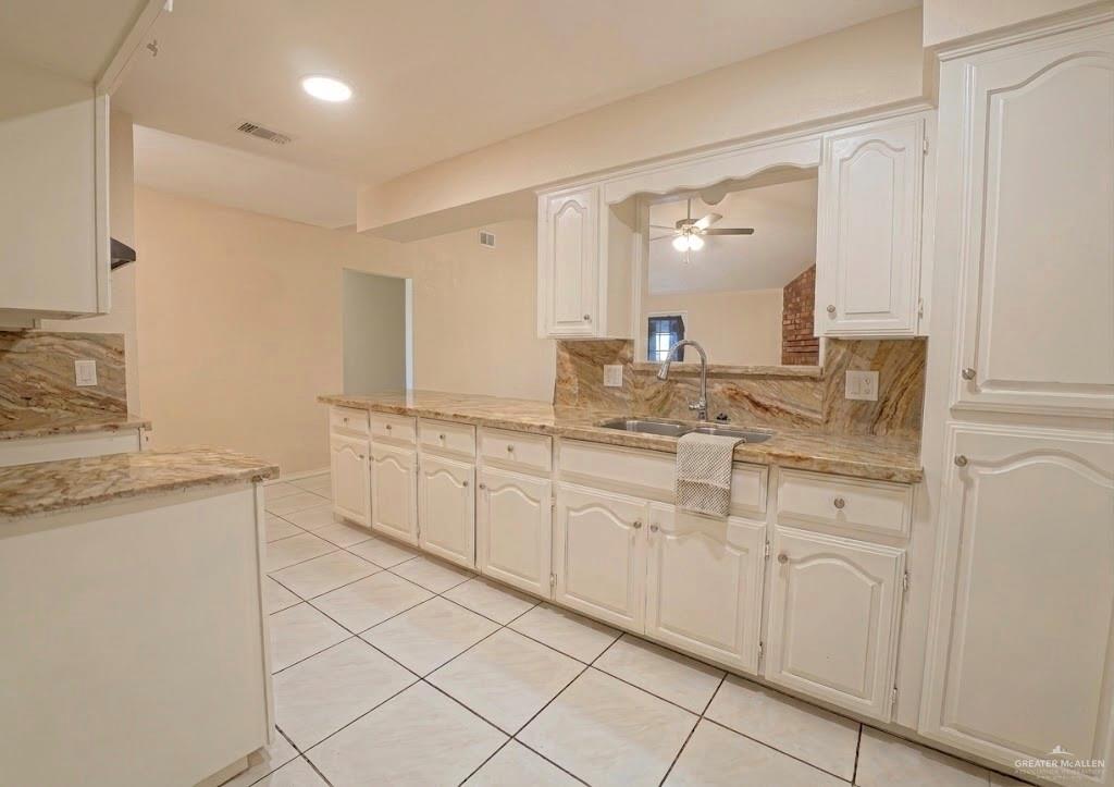 2307 North Mayberry Road Mission, TX 78574 - Photo 6 of 16 Gallery Image 6