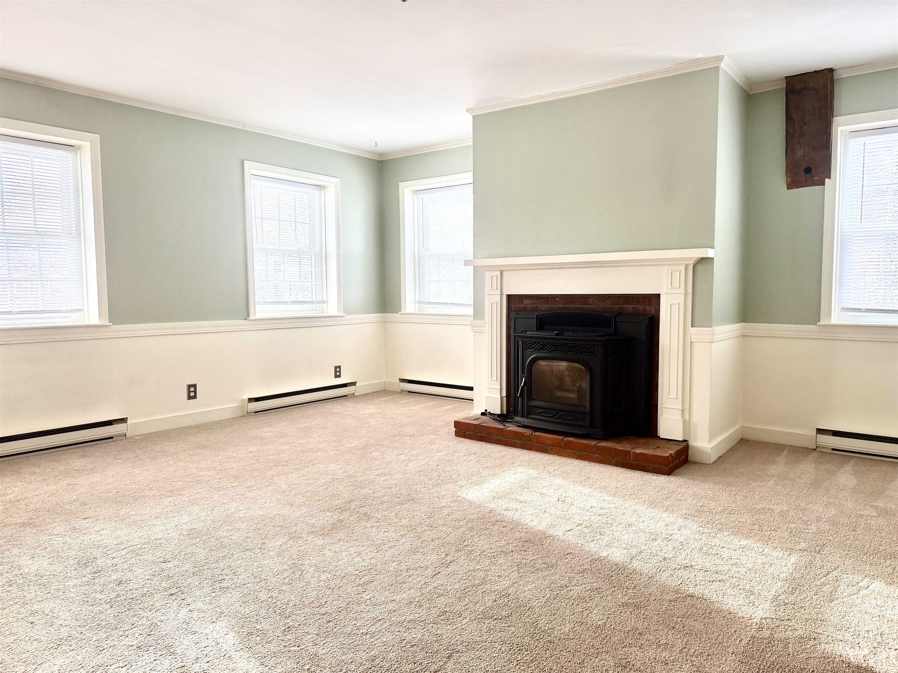 278 Main Street, Unit 3 Hopkinton, NH 03229 - Photo 3 of 12