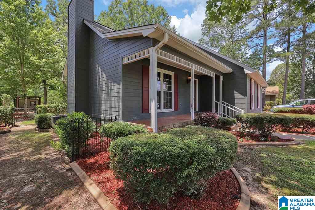 115 Turman Street Rainbow City, AL 35906 - Photo 4 of 46