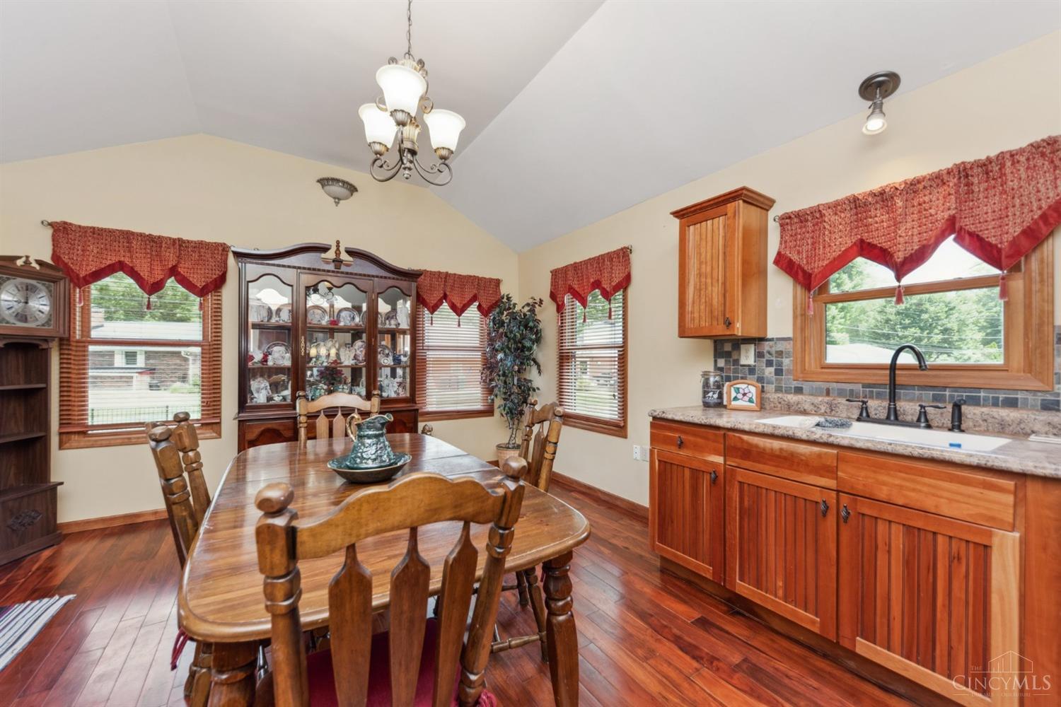1770 Friendship Road Aberdeen, OH 45101 - Photo 11 of 29