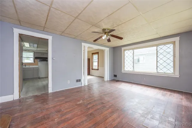 $89,900 | 2215 South Avenue, Niagara Falls, NY 14305