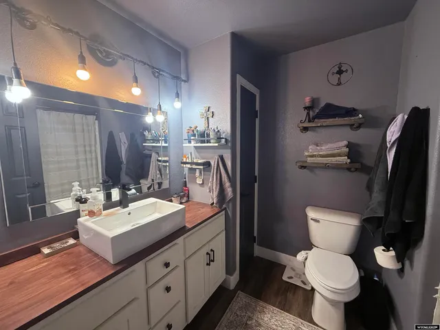 $315,999 | 3223 Carbide Trail Road, Casper, WY 82604