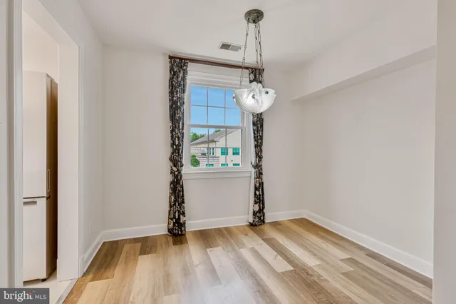 $365,000 | 2807 Arlington Boulevard, Unit 301, Arlington, VA 22201