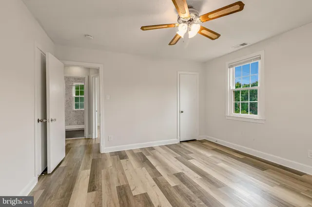 $365,000 | 2807 Arlington Boulevard, Unit 301, Arlington, VA 22201