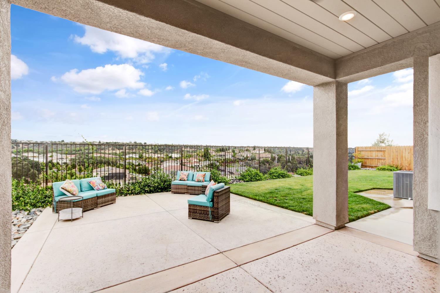 1229 Buck Ridge Drive Rocklin, CA 95765 - Photo 39 of 62