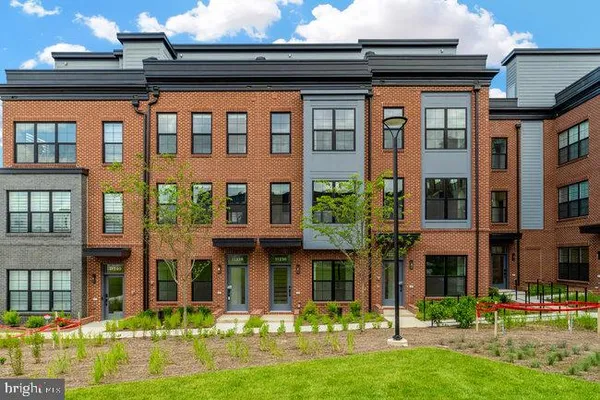 $5,000 | 11236 Bunsen Street, Reston, VA 20190