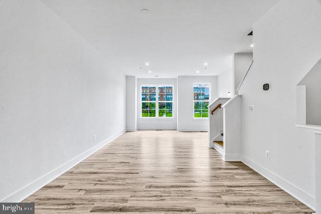 11236 Bunsen Street Reston, VA 20190 - Photo 17 of 61 Bright and airy open space awaits.
