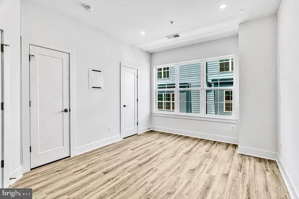 $5,000 | 11236 Bunsen Street, Reston, VA 20190