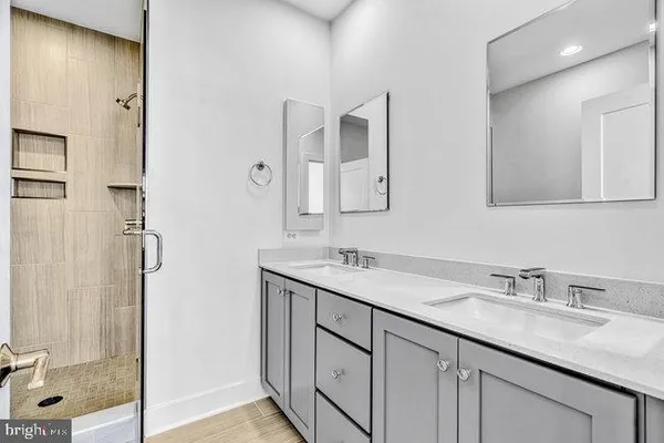 $5,000 | 11236 Bunsen Street, Reston, VA 20190