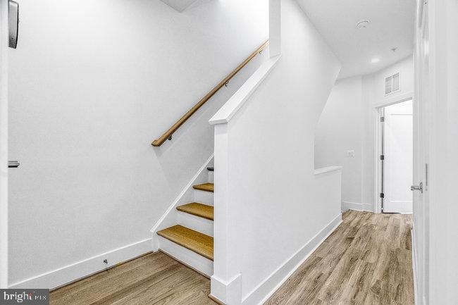 11236 Bunsen Street Reston, VA 20190 - Photo 33 of 61 Bright and inviting entryway design.