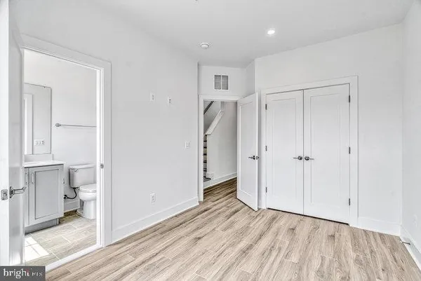 $5,000 | 11236 Bunsen Street, Reston, VA 20190