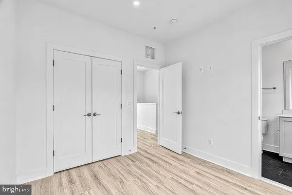 $5,000 | 11236 Bunsen Street, Reston, VA 20190