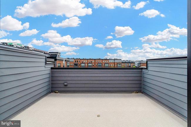 11236 Bunsen Street Reston, VA 20190 - Photo 53 of 61 Sky-high retreat with city views.