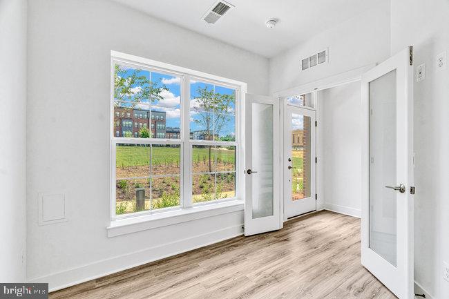 11236 Bunsen Street Reston, VA 20190 - Photo 7 of 61 Bright and airy entryway with views.
