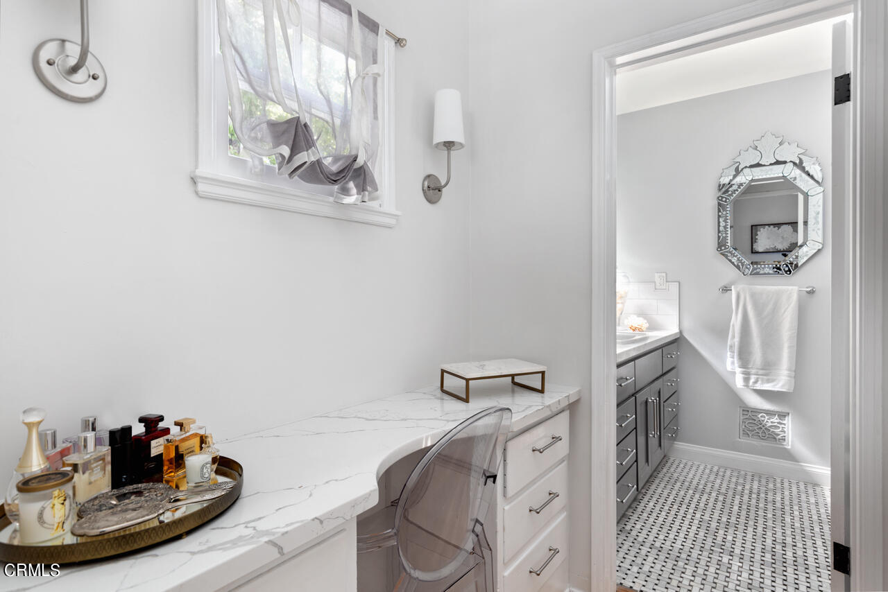 2355 Brigden Road Pasadena, CA 91104 - Photo 16 of 30 a bathroom with a sink and a mirror