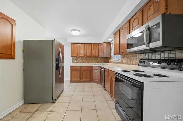 $189,000 | 1090 St Joseph Street, Florissant, MO 63031