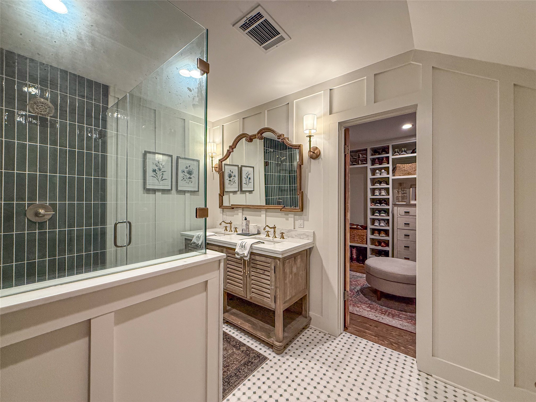 1704 Harrison Road Brenham, TX 77833 - Photo 12 of 34 a bathroom with a sink a toilet and shower