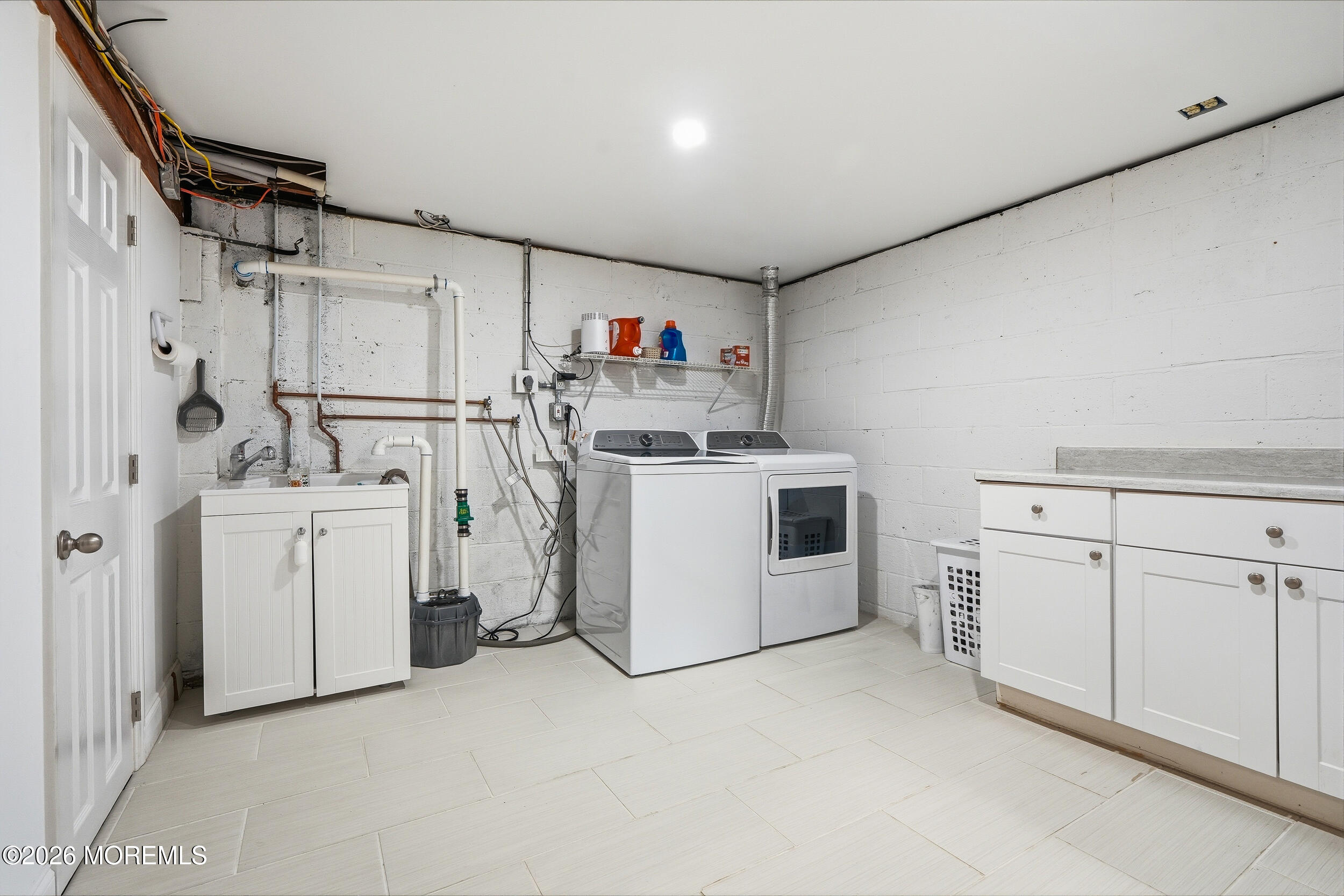56 Hope Road Tinton Falls, NJ 07724 - Photo 43 of 57 048