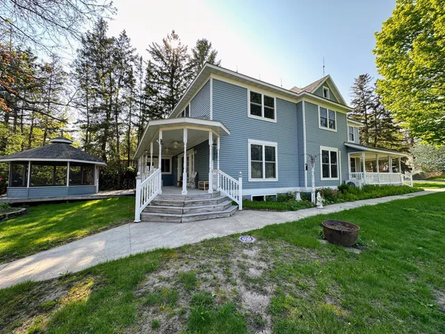 $385,000 | 201 West Main Street, Vergas, MN 56587