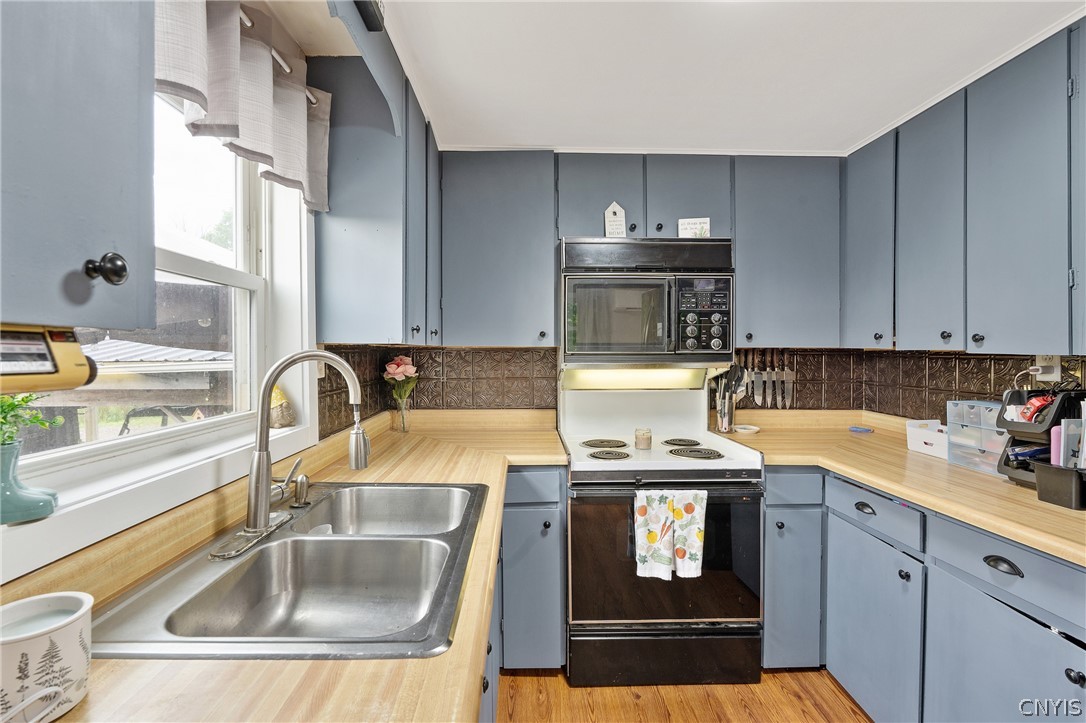245 County Rte 64 New Haven, NY 13114 - Photo 8 of 40 Gallery Image 8