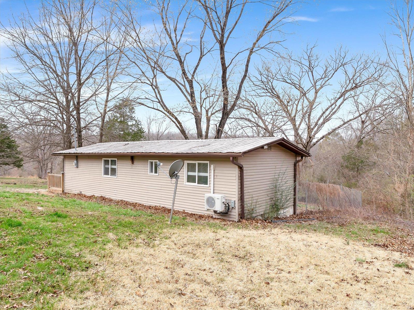 11734 Ware Lake Road Dittmer, MO 63023 - Photo 4 of 29