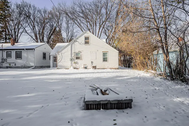 $179,900 | 1208 2nd Street South, Moorhead, MN 56560