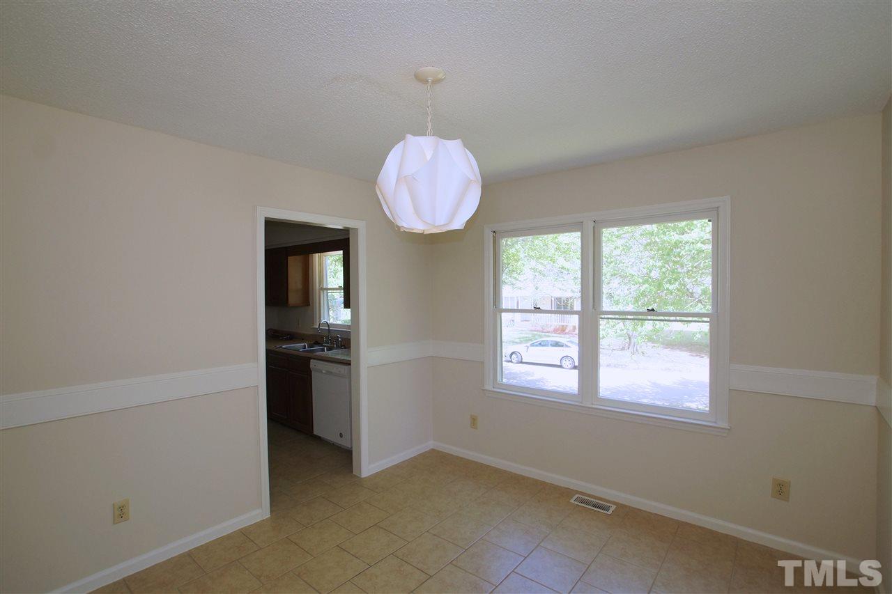 500 Ellis Court Raleigh, NC 27603 - Photo 9 of 25
