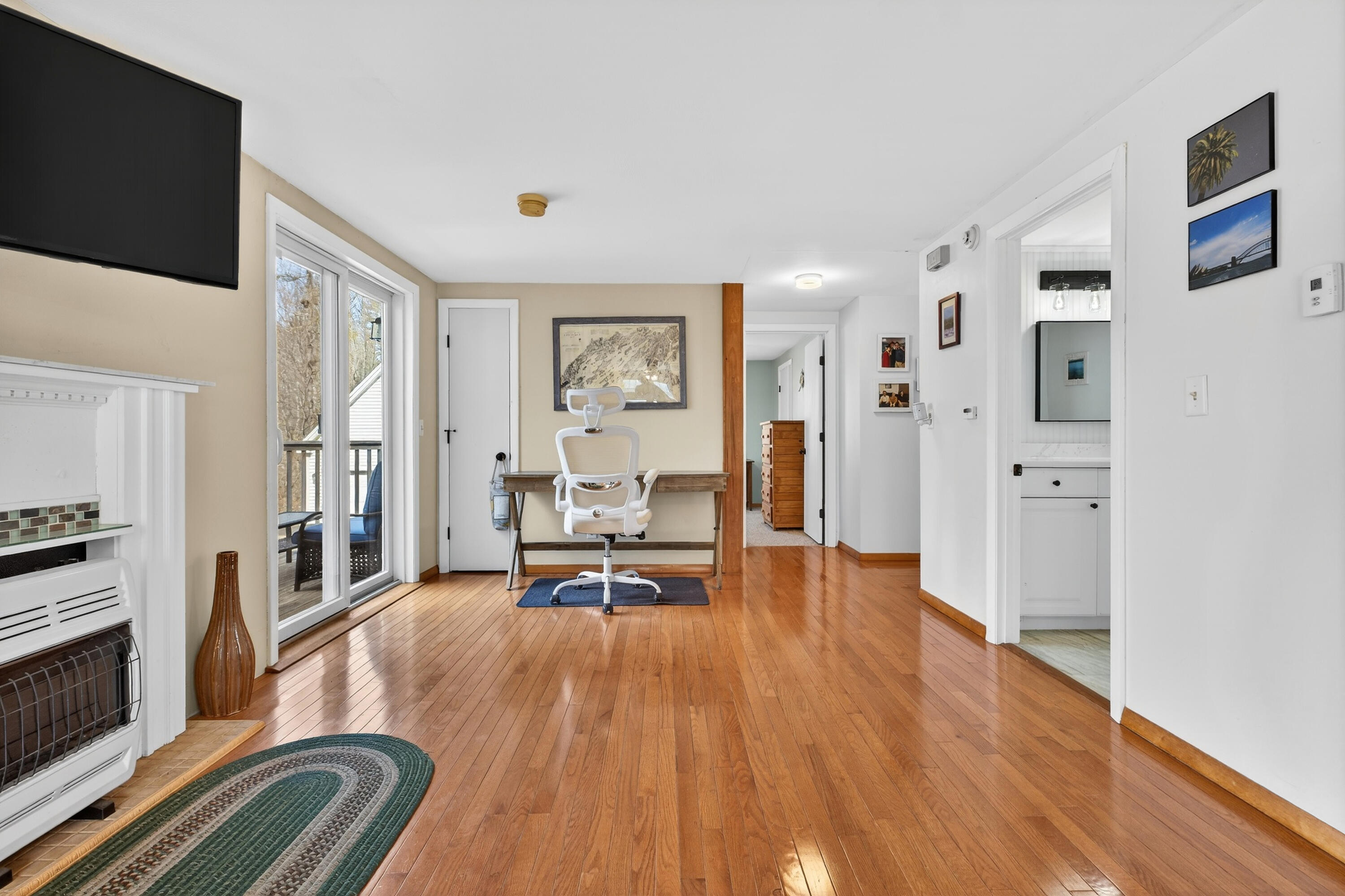 89 Boyds Corner Road South Berwick, ME 03908 - Photo 13 of 58 Gleaming Hardwood!