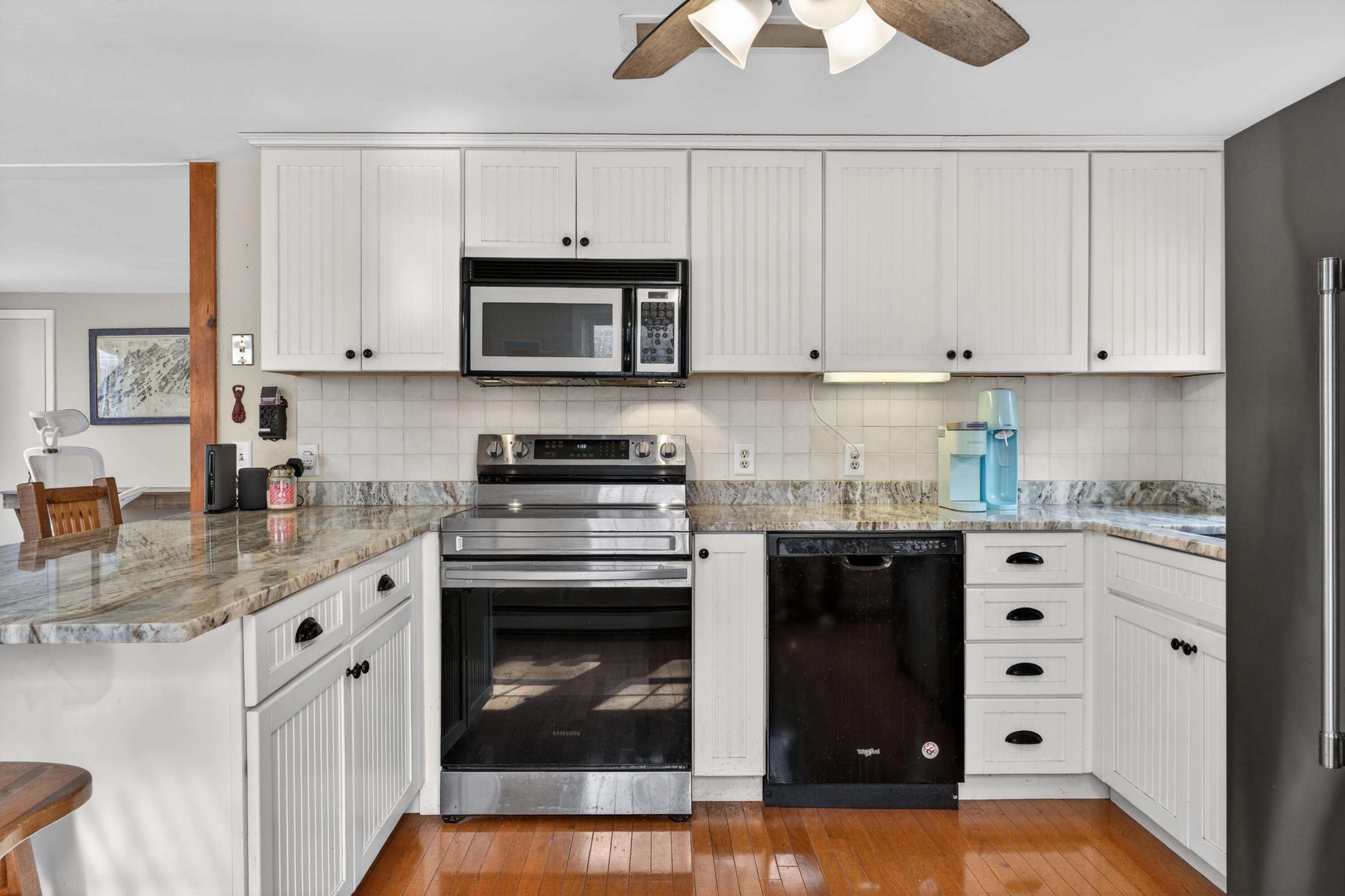 89 Boyds Corner Road South Berwick, ME 03908 - Photo 17 of 58 Recently Renovated Kitchen