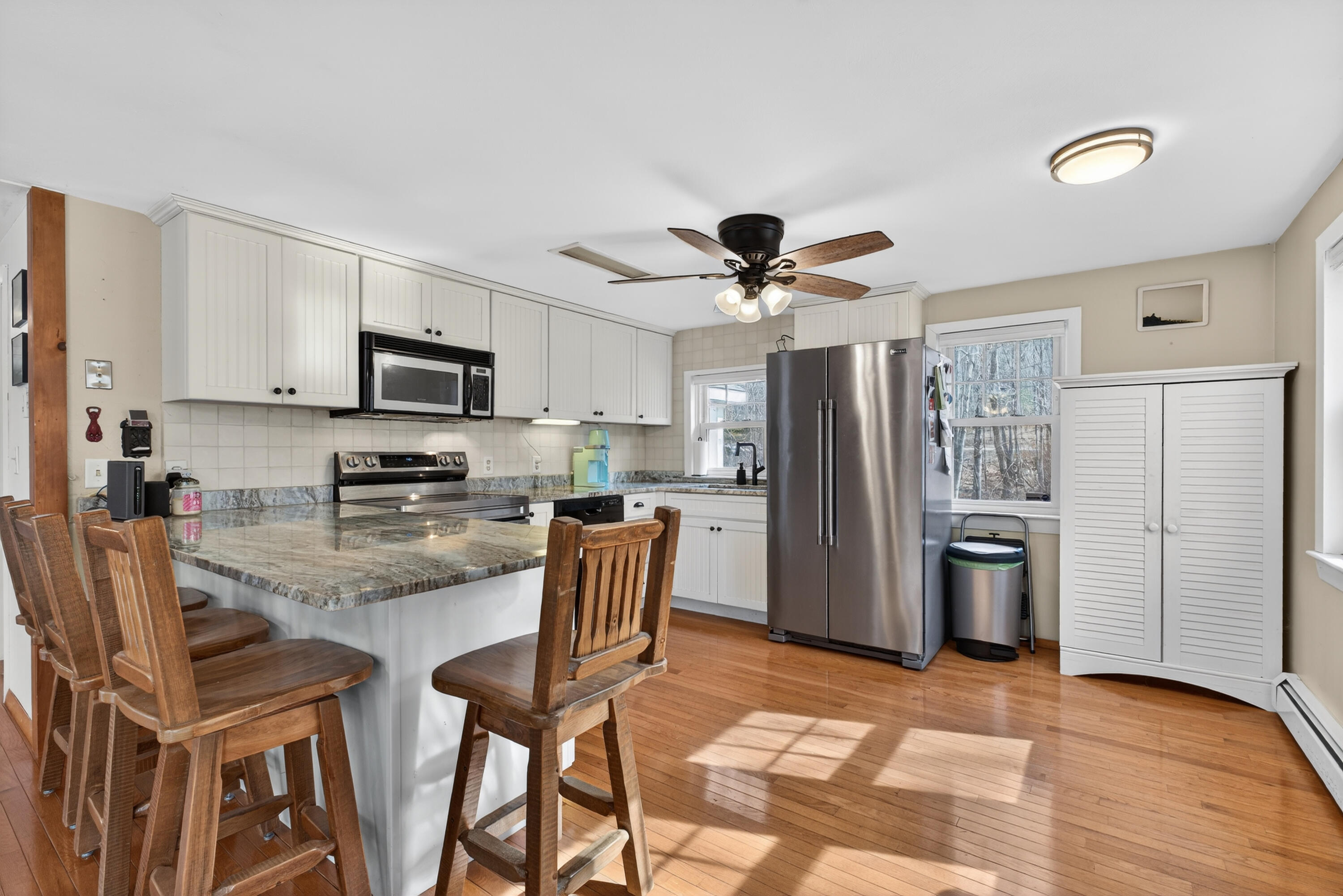 89 Boyds Corner Road South Berwick, ME 03908 - Photo 10 of 58 Lovely Bright kitchen