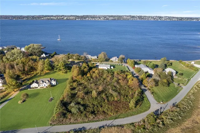 $699,000 | 0 Seapowet Avenue, Tiverton, RI 02878