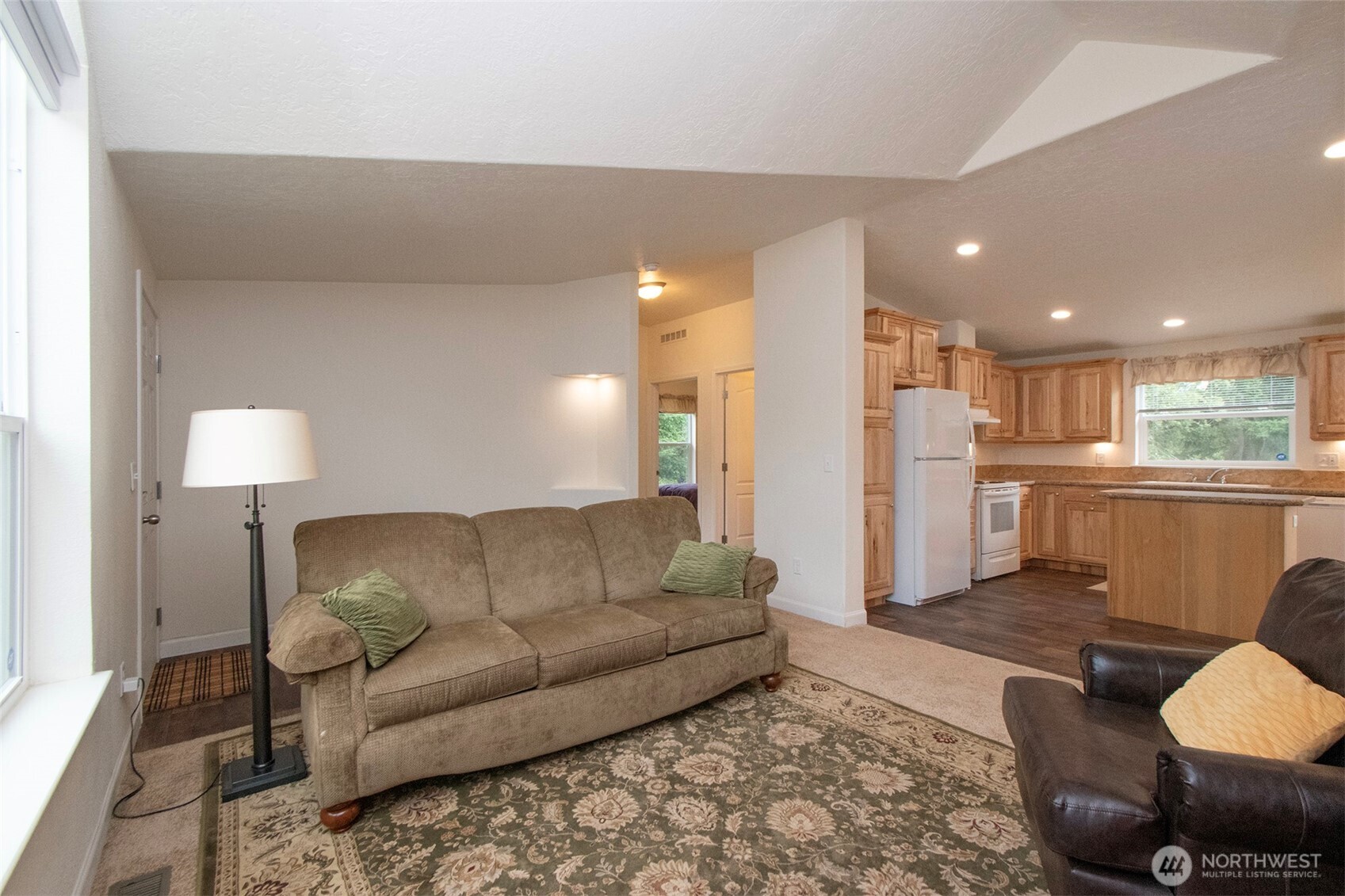 285 Bon Jon View Way Sequim, WA 98382 - Photo 4 of 40