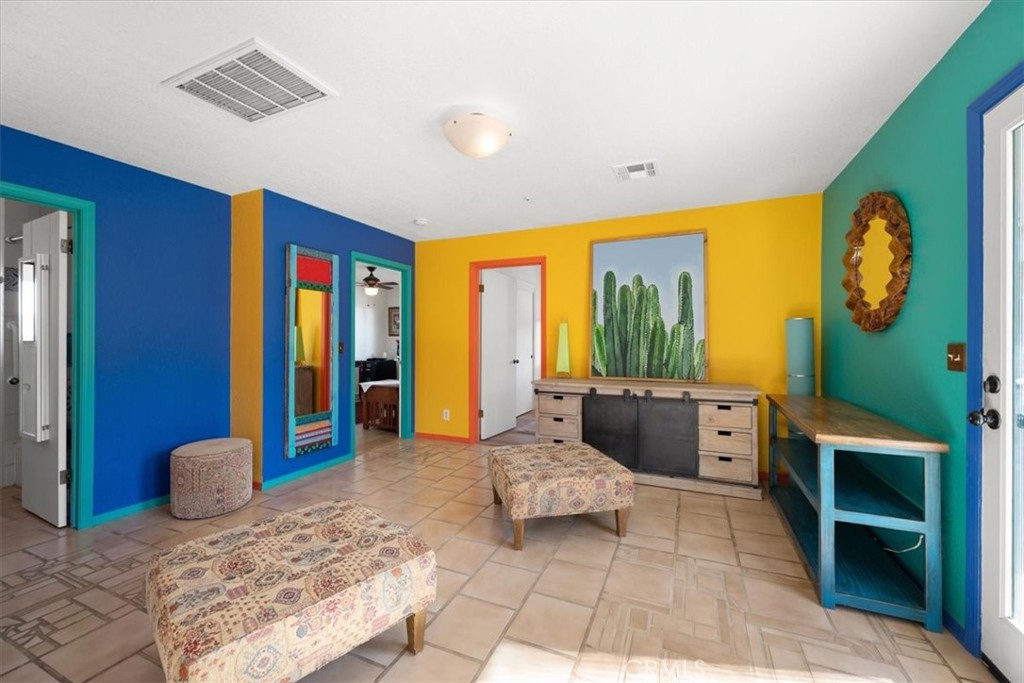 9750 Random Canyon Way Creston, CA 93432 - Photo 36 of 73 Family Room