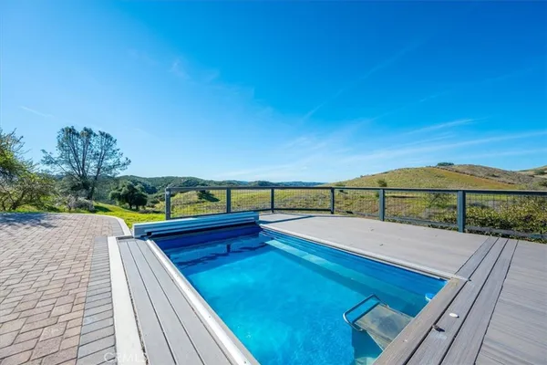 $998,000 | 9750 Random Canyon Way, Creston, CA 93432