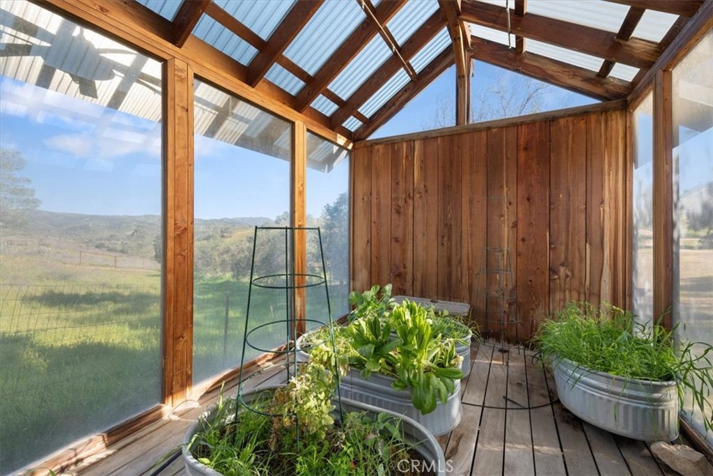 9750 Random Canyon Way Creston, CA 93432 - Photo 67 of 73 Green House