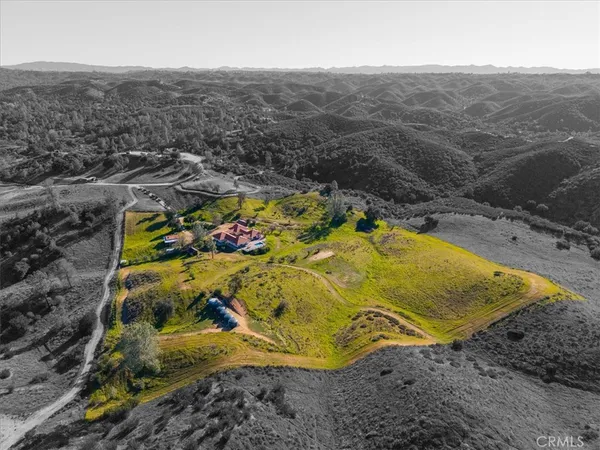 $998,000 | 9750 Random Canyon Way, Creston, CA 93432