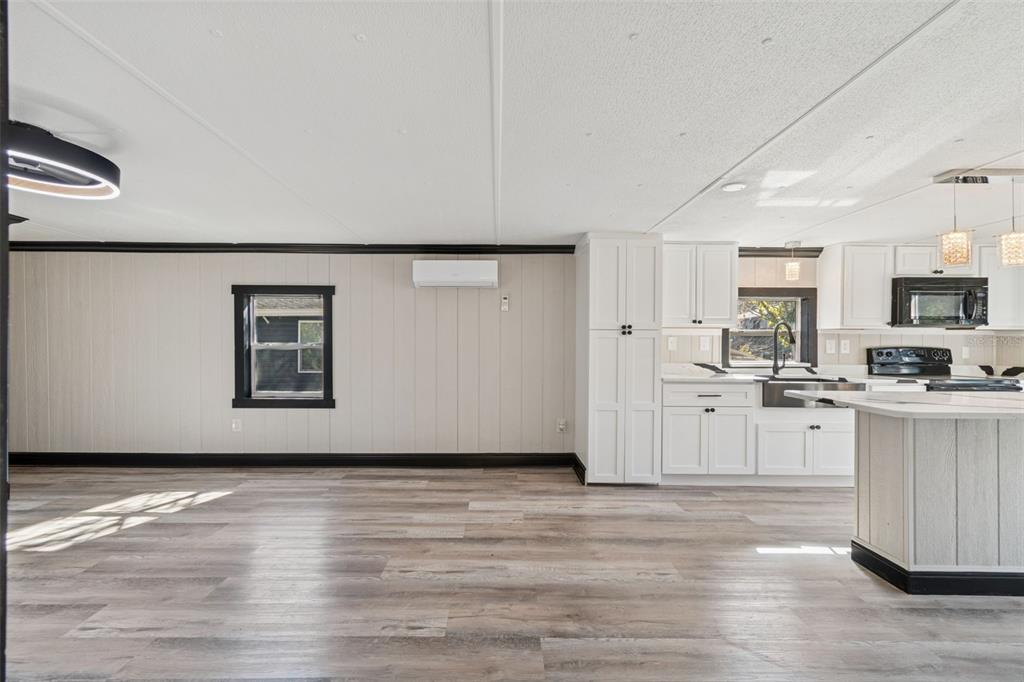 7287 Aberdeen Court Weeki Wachee, FL 34607 - Photo 11 of 61