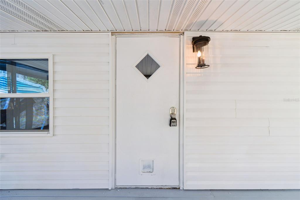 7287 Aberdeen Court Weeki Wachee, FL 34607 - Photo 10 of 61