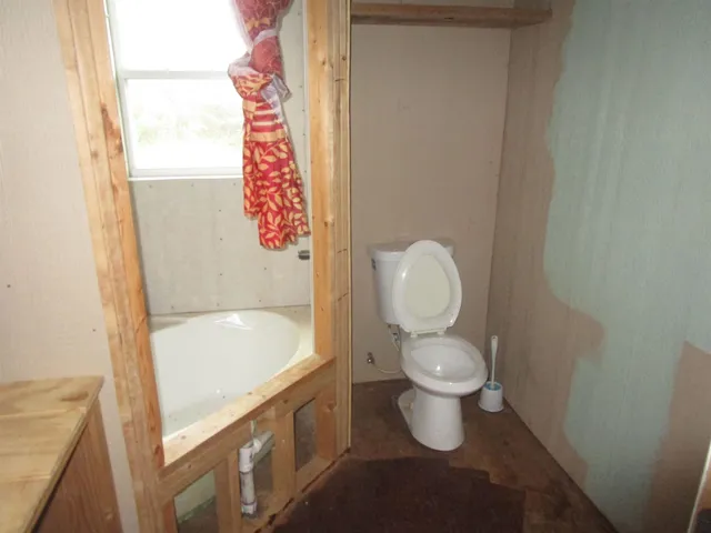 $290,000 | 271 The Rock Road, Buchanan Dam, TX 78609