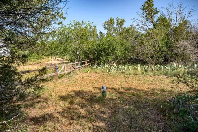 $290,000 | 271 The Rock Road, Buchanan Dam, TX 78609